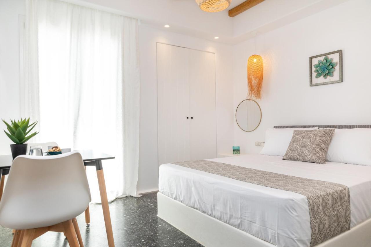 Naxos Downtown Apartments & Suites Naxos City 외부 사진