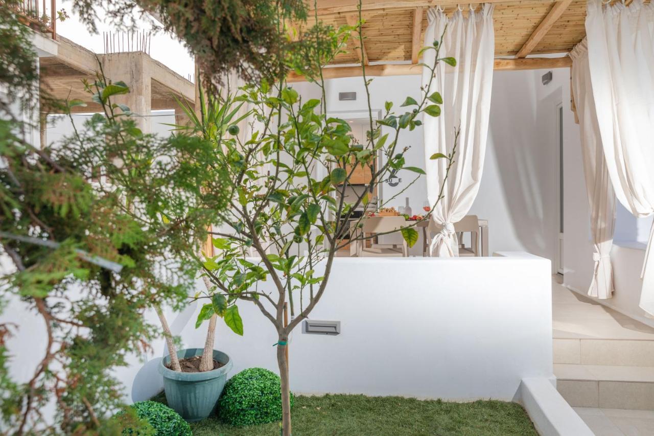 Naxos Downtown Apartments & Suites Naxos City 외부 사진